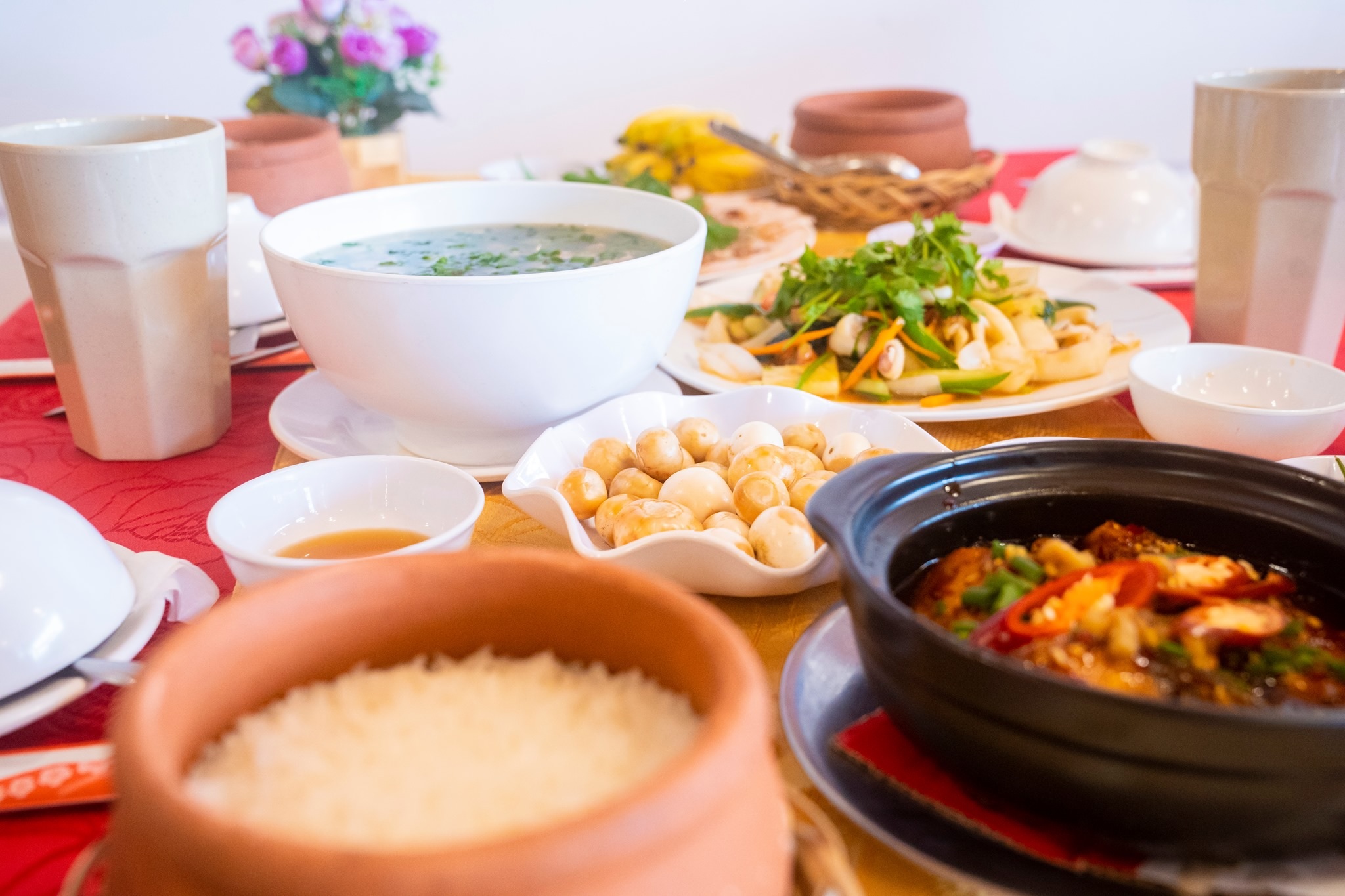 Đánh giá cơm niêu Công Phụng: Ăn xong mới biết là, ngon!!!