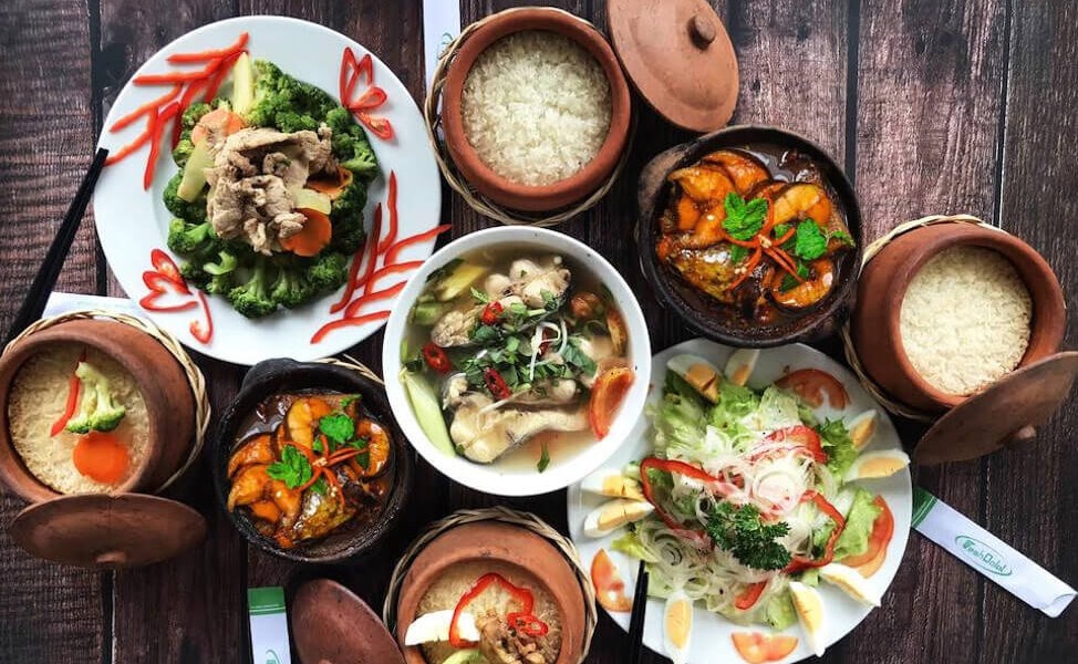 Đánh giá cơm niêu Kim Anh: Nàng quê giữa lòng thành thị