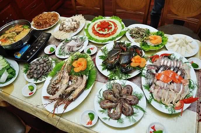 Đánh giá quán hải sản Bé Hiếu