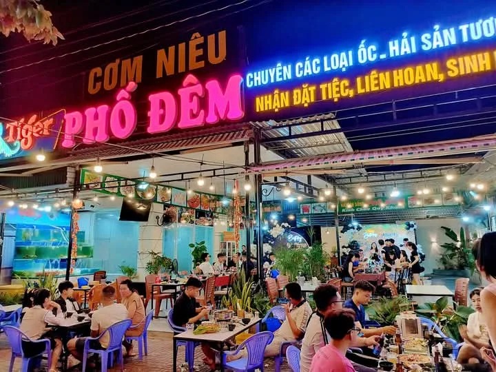 Đánh giá Quán Hải Sản Phố Đêm Phan Thiết: Tươi, ngon, giá mềm! 6