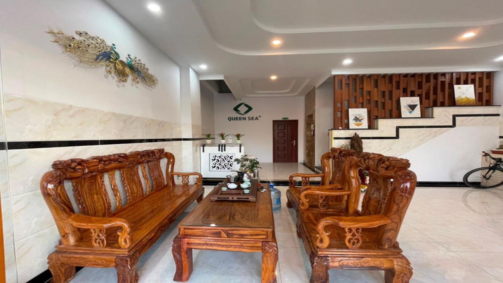 Đánh giá khách sạn Queen Sea: Có đáng tiền để dừng chân 21