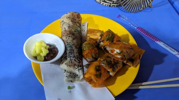 Đánh Giá Quán Bánh Tráng Mắm Ruốc Nướng Cô Lâu