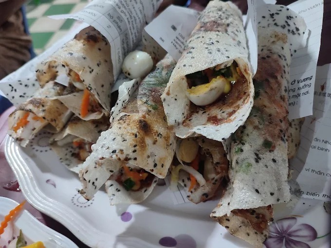 Đánh Giá Quán Bánh Tráng Mắm Ruốc Nướng Cô Lâu