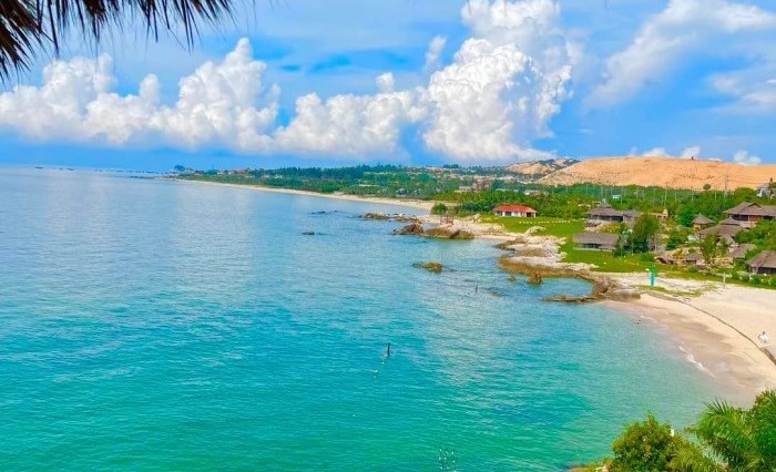 Đánh giá bãi biển Tiến Thành - Biển xanh, cát trắng, lòng nhẹ tênh 1