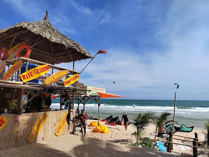 Đánh Giá Bãi Biển Hàm Tiến &#8211; Gió vi vu, sóng rì rào
