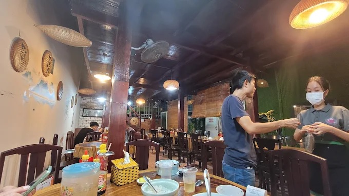 Đánh giá nhà hàng ẩm thực chay Huệ Tâm Phát: Nơi chữa lành tâm hồn