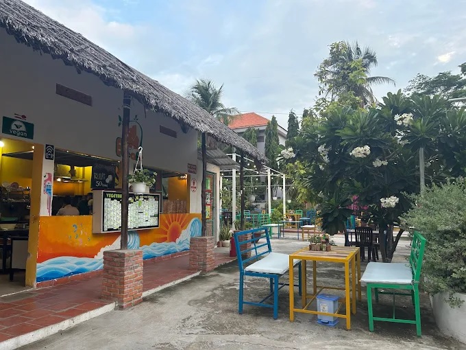 Đánh giá nhà hàng chay El Cafe: Bữa ăn xanh giữa lòng phố biển