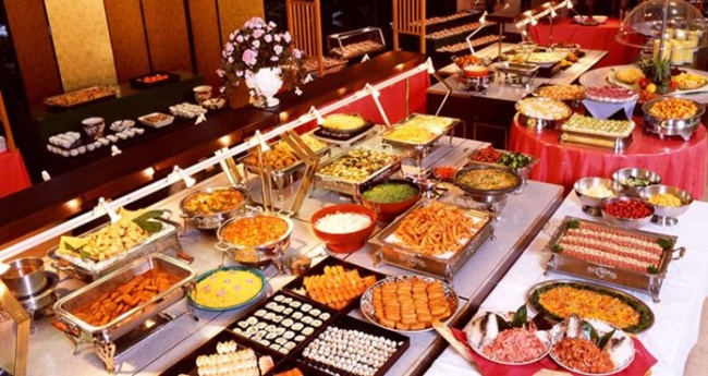 Đánh giá Nhà hàng X-Fox Beer Club and Buffet &#8211; Điểm tụ tập sôi động cho ngày làm mõi mệt