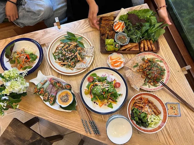 Đánh giá quán chay &#038; Cafe Lơghim: Phiêu linh cùng không gian thơ mộng