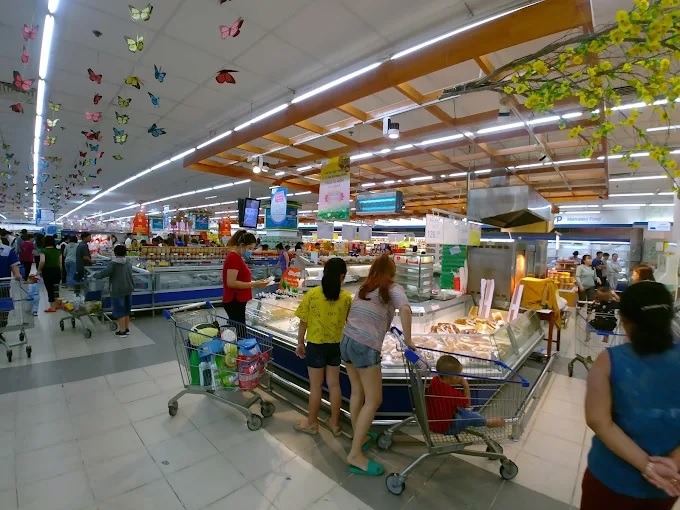 Đánh giá siêu thị Co.opmart Phan Thiết &#8211; Tuổi thơ của giới trẻ địa phương