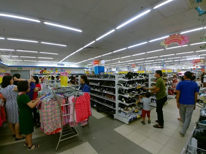 Đánh giá siêu thị Co.opmart Phan Thiết &#8211; Tuổi thơ của giới trẻ địa phương