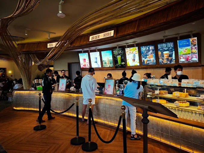 Đánh giá KATINAT Coffee & Tea House – Từ Không Gian, Đồ Uống Đến Phục Vụ Có Gì Hay?