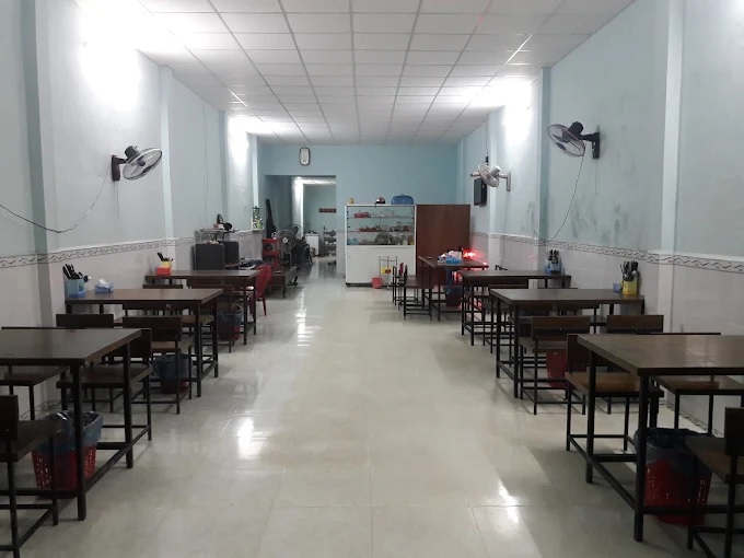 Đánh giá quán Mì Quảng &amp; Cao Lầu Má Tâm &#8211; Góc nhỏ miền Trung giữa lòng thành phố biển