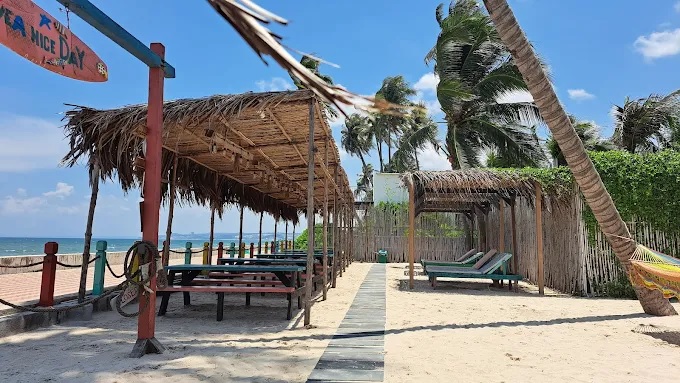 Đánh giá quán NEMO Beach Bar – Một chiều ở EMO Beach Bar có gì?