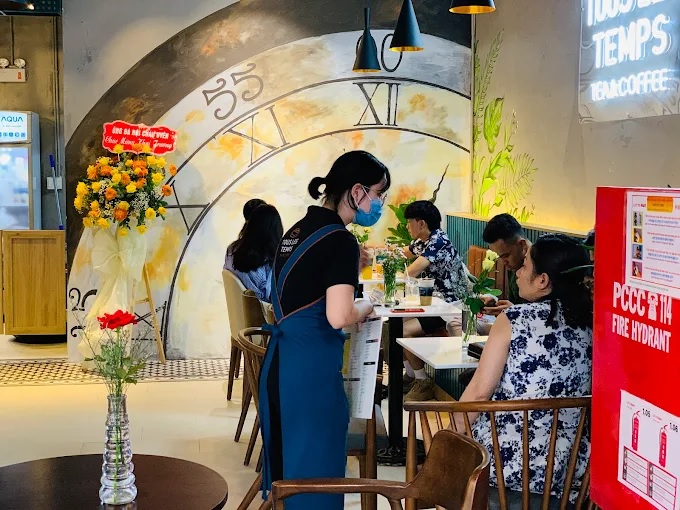 Đánh giá quán Tous Les Temps Tea & Coffee – Vừa tiện đường, vừa sống ảo cực chất