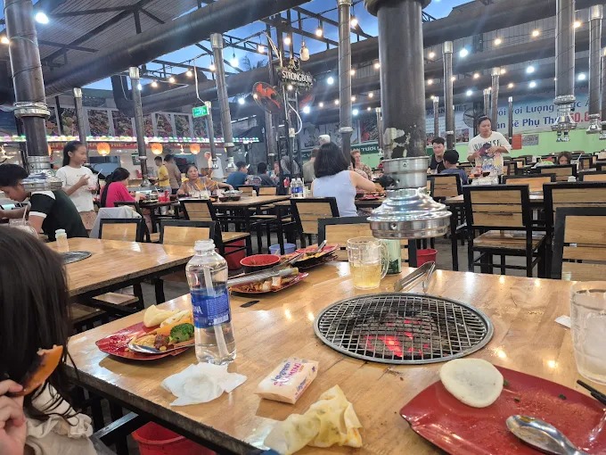 10+ Nhà Hàng Buffet Phan Thiết Ngon Nhất 2025