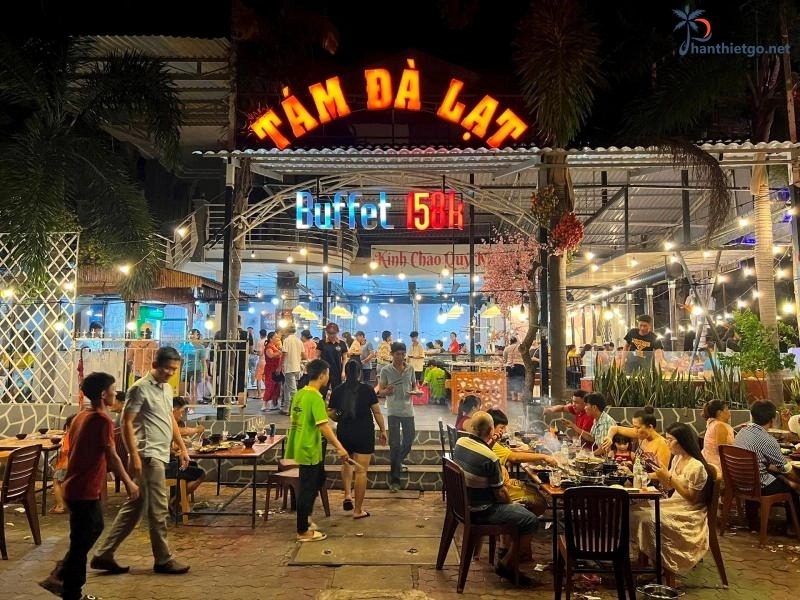 10+ Nhà Hàng Buffet Phan Thiết Ngon Nhất 2025