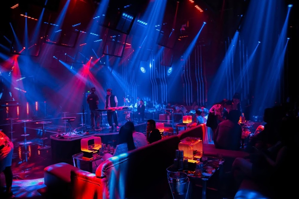 10+ Quán Bar Phan Thiết Sôi Động Nhất 2025
