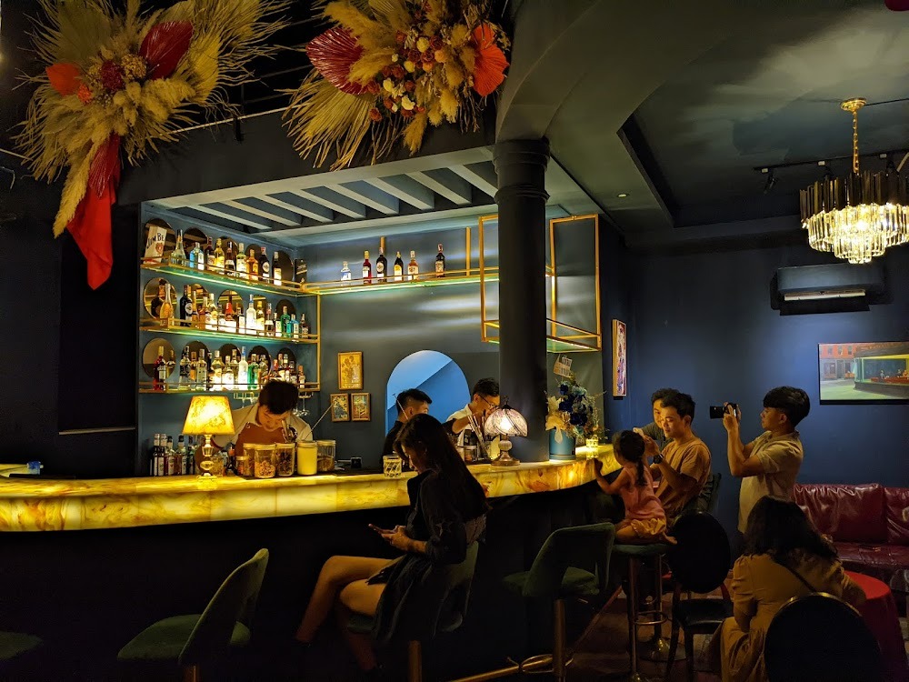 10+ Quán Bar Phan Thiết Sôi Động Nhất 2025
