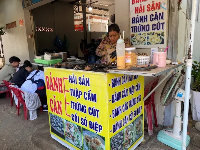 Đánh Giá Quán Bánh Căn Hải Sản (MAMISU) &#8211; Vị Biển Trong Từng Miếng Bánh