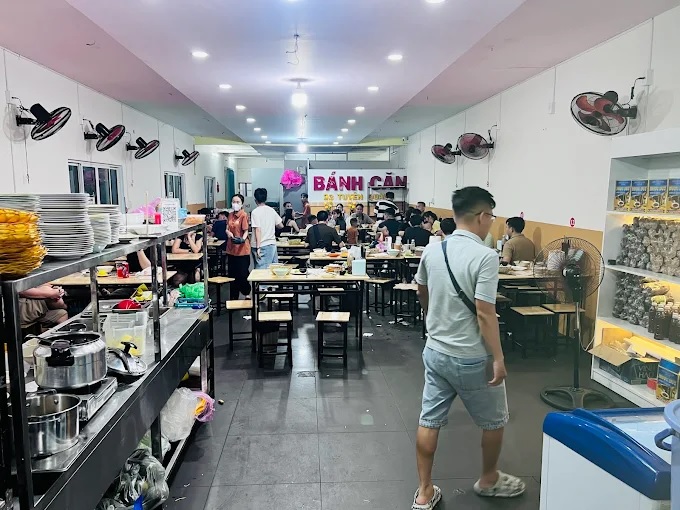 Đánh Giá Quán Bánh Căn Tám &#8211; Đã Đến Là Phải Ghé Quán Tám!