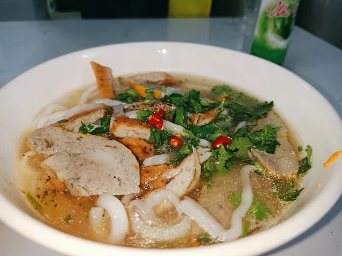 Đánh Giá Quán Bánh Canh Chả Cá Cô Ba - Hương Vị Đậm Đà Chuẩn Phan Thiết 4