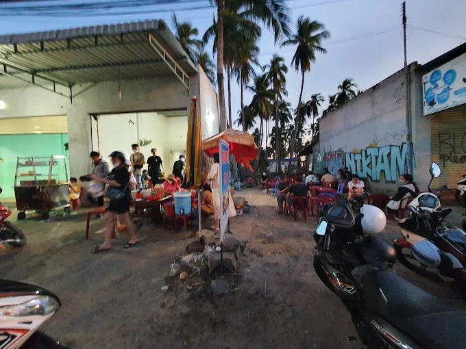 Đánh Giá Quán Bánh Canh Chả Cá Hàm Tiến - Đặc Sản Phan Thiết Khiến Ai Cũng Mê 3