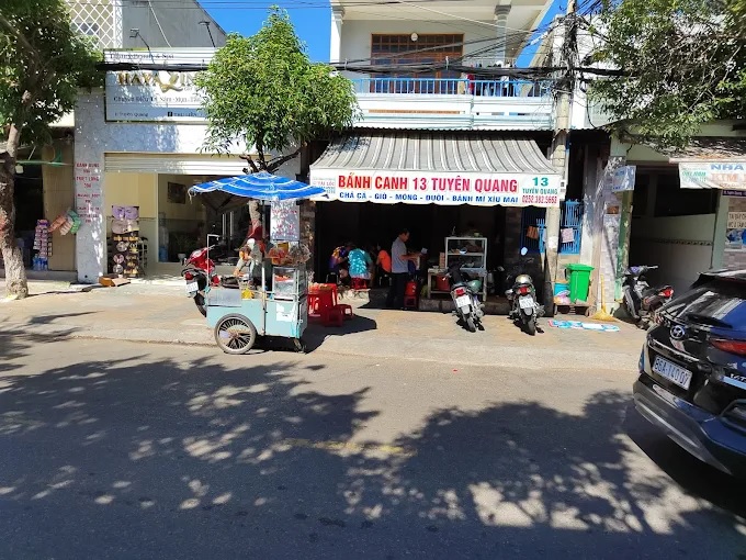 Đánh Giá Quán Bánh Canh 13 Tuyên Quang – Điểm Đến Ẩm Thực Không Thể Bỏ Qua