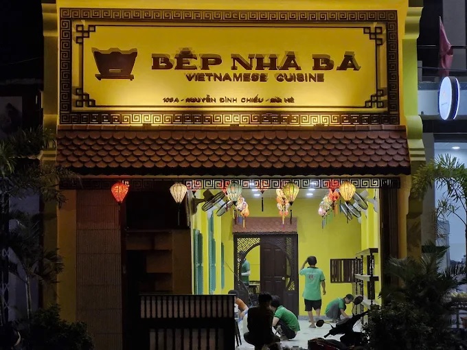 Đánh Giá Quán Bếp Nhà Bà - Ẩm Thực “Nhà Quê” Giữa Lòng Phố Biển 1