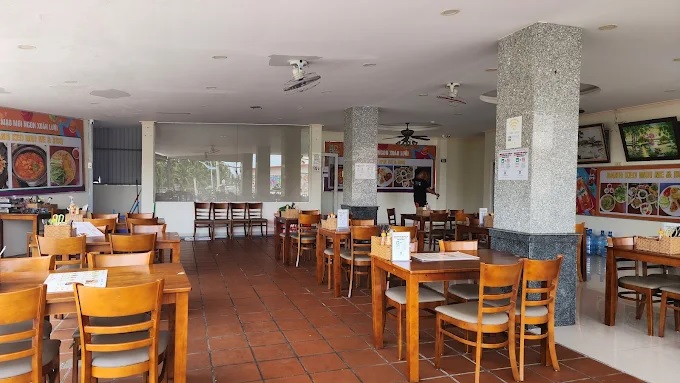 Đánh Giá Quán Bếp Nhà Bà - Ẩm Thực “Nhà Quê” Giữa Lòng Phố Biển 3