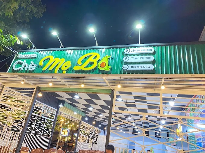 Đánh Giá Quán Chè Mẹ Bơ - Góc Ngọt Ngào Giữa Thành Phố Biển 1