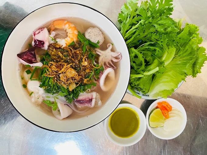 Đánh Giá Quán Hủ Tiếu Mực D5 - Ngon Chuẩn Vị Biển Ở Phan Thiết 3