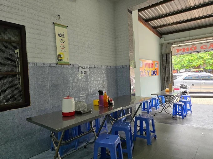 Đánh Giá Quán Phở Cây Dù - Hương Vị Phở Truyền Thống Giữa Lòng Phan Thiết 3