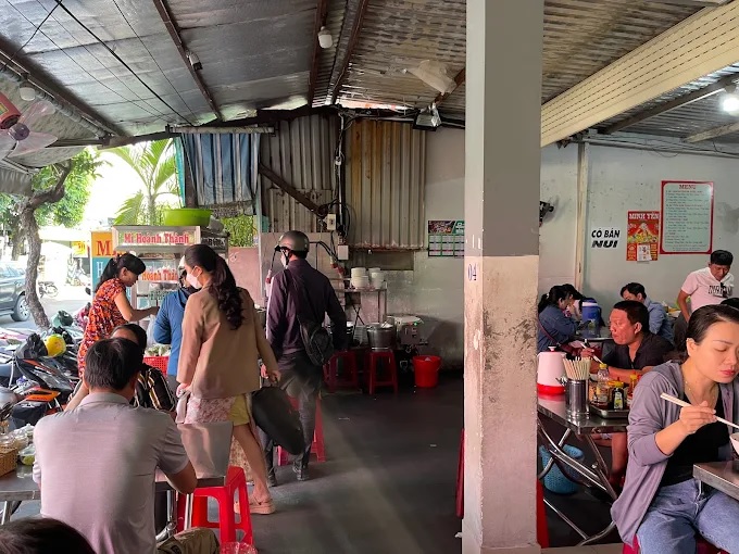 Đánh Giá Tiệm Mỳ Minh Ký - Bữa Sáng Đậm Đà Vị Biển Cho Dân Du Lịch 2