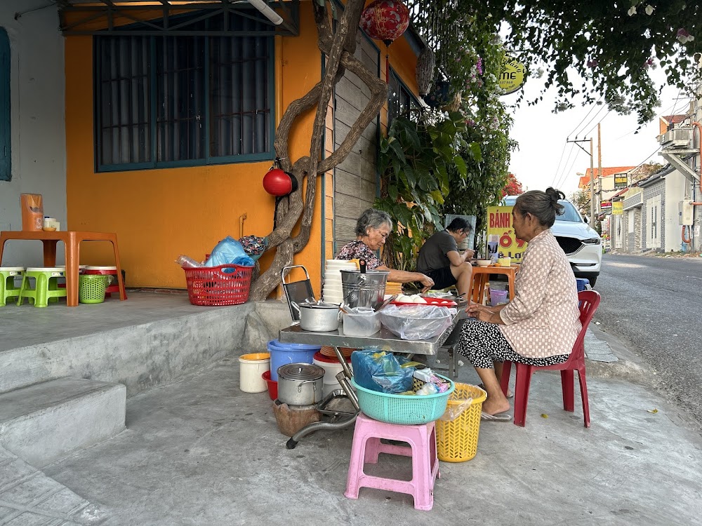 10+ Quán Bánh Căn Phan Thiết Ngon Nổi Tiếng Nhất