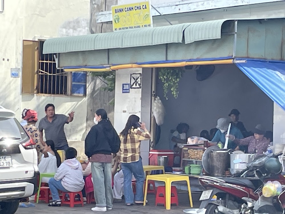 9 Quán Bánh Canh Chả Cá Phan Thiết Thơm Ngon Khó Cưỡng